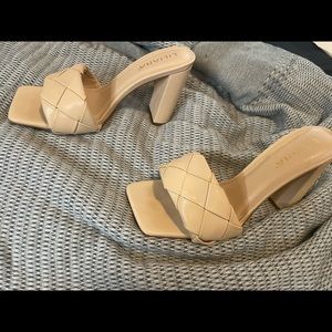Nude Heel sandals